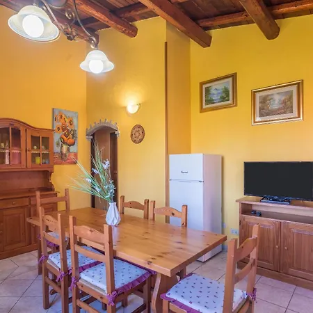 Quadrilocale 800mt Dal Mare