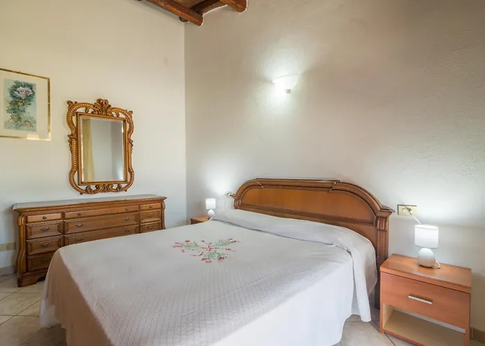 Tatil Evi Quadrilocale Suaredda