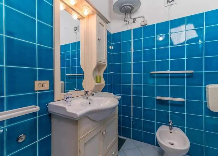 Tatil Evi Quadrilocale Suaredda