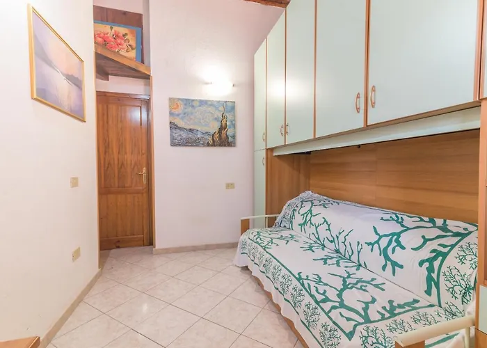 Quadrilocale Suaredda Tatil Evi *