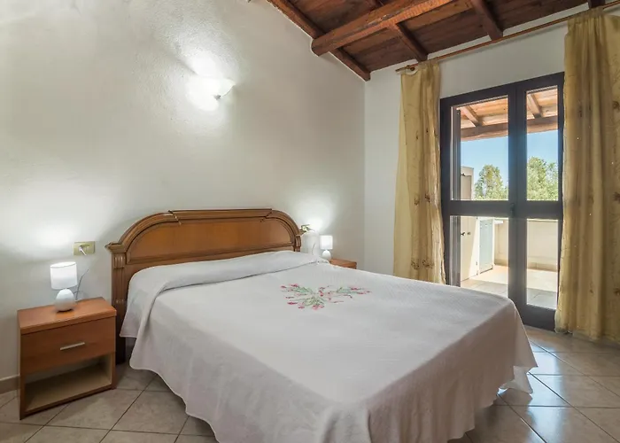 Tatil Evi Quadrilocale Suaredda